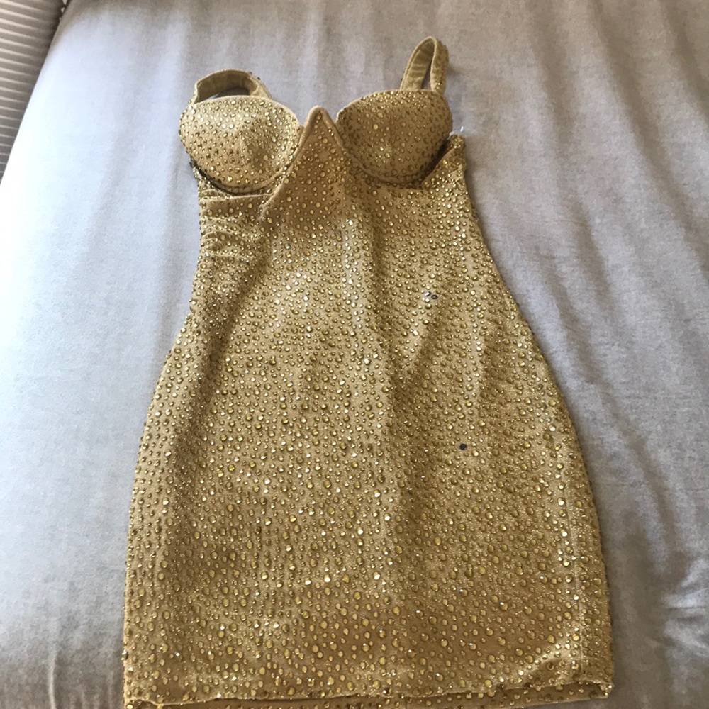 Beautiful Gold Oh Polly dress!